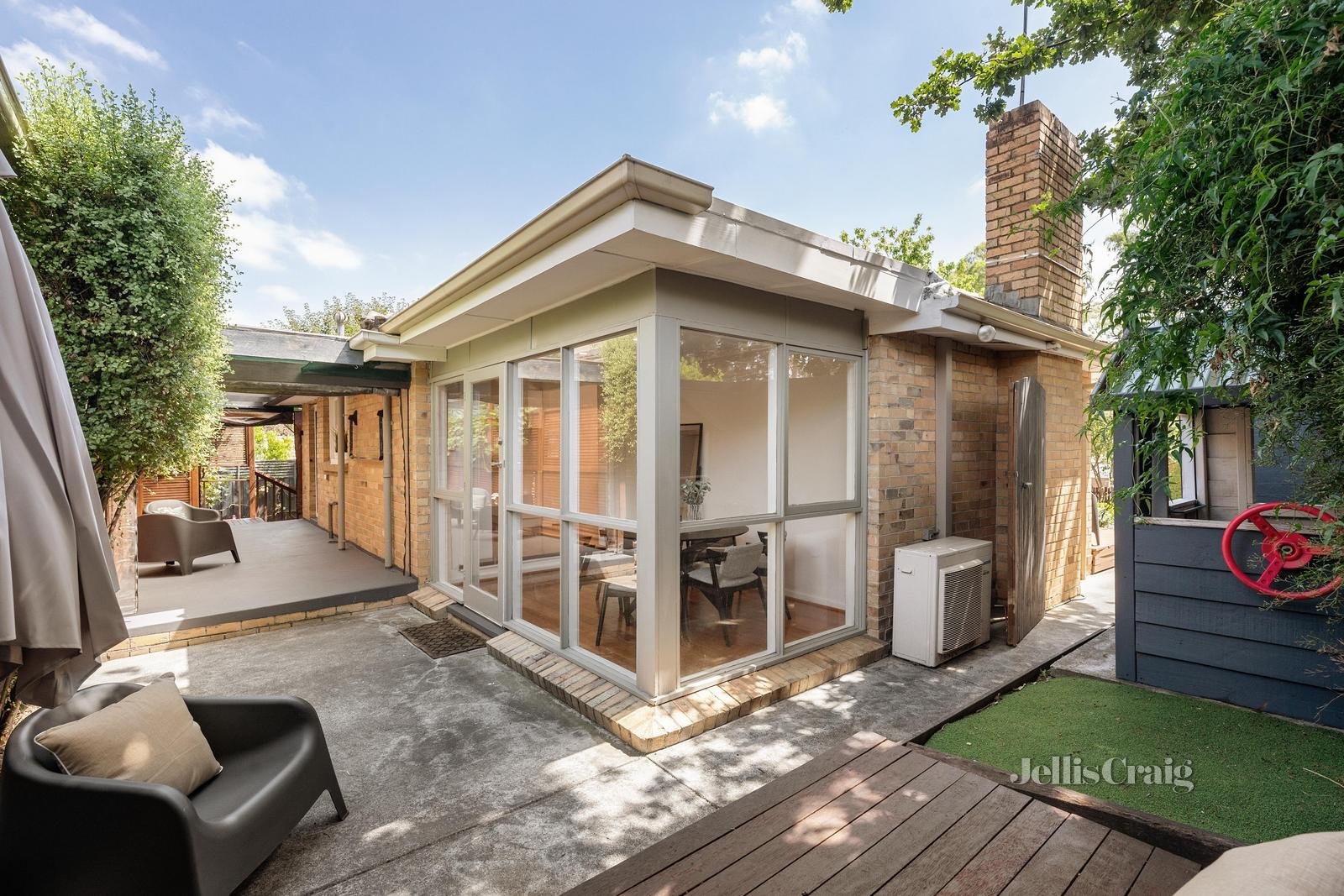 1/4 Judith Court, Mount Waverley image 10