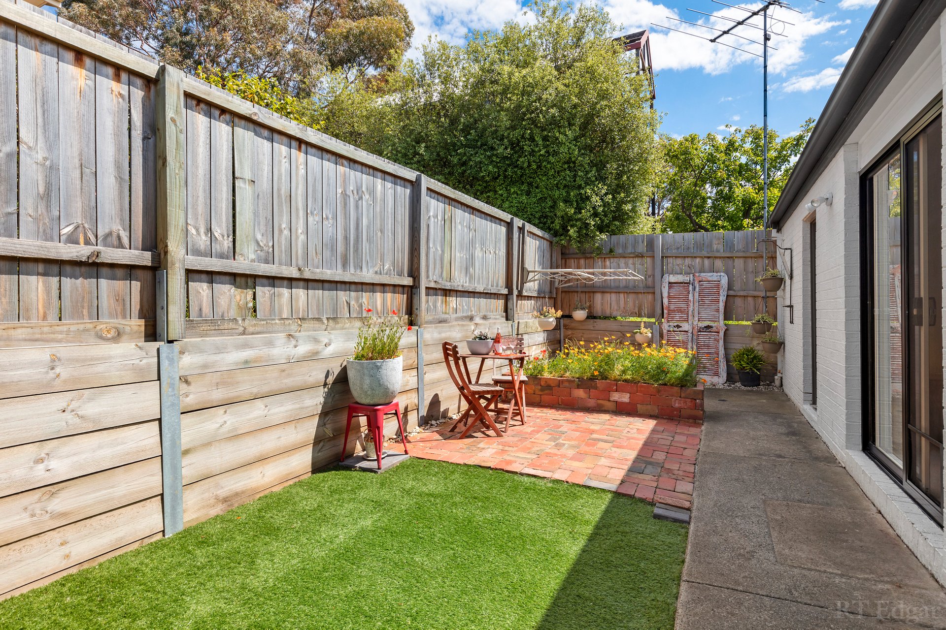 Property Gallery Thumbnail 12