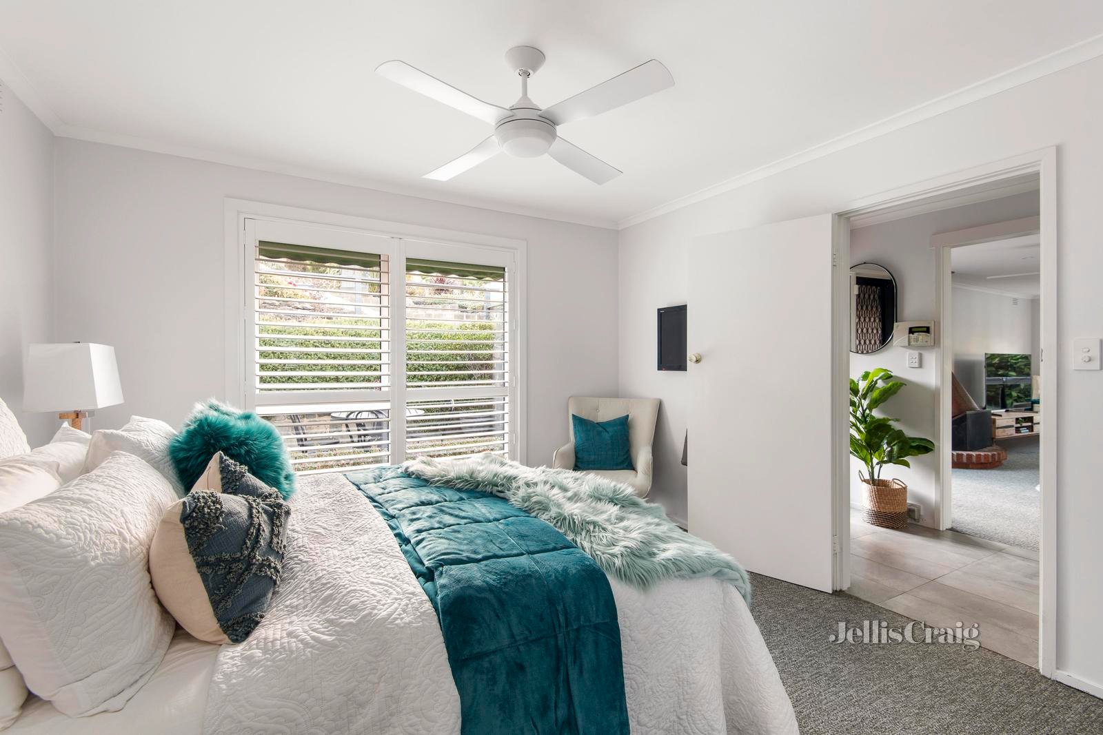 14 Kardinia Drive, Yallambie image 15