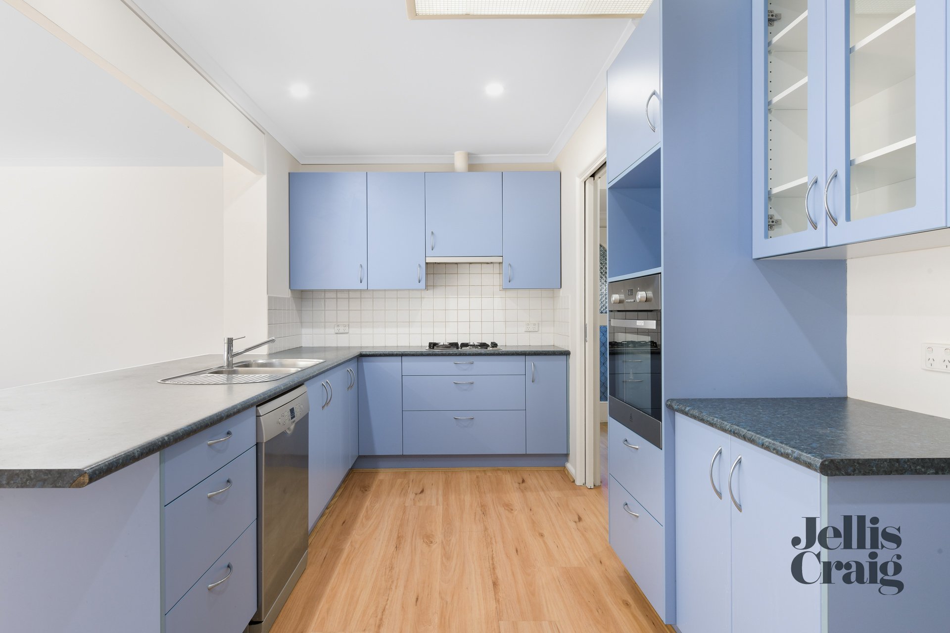 14 Kauri Grove, Glen&nbsp;Waverley image 4