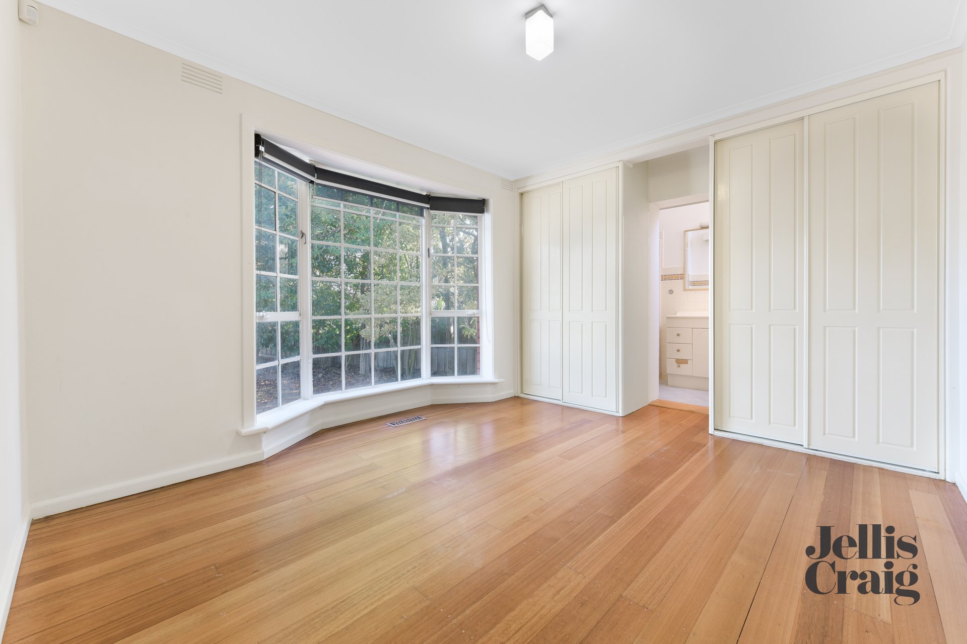14 Kauri Grove, Glen&nbsp;Waverley image 5