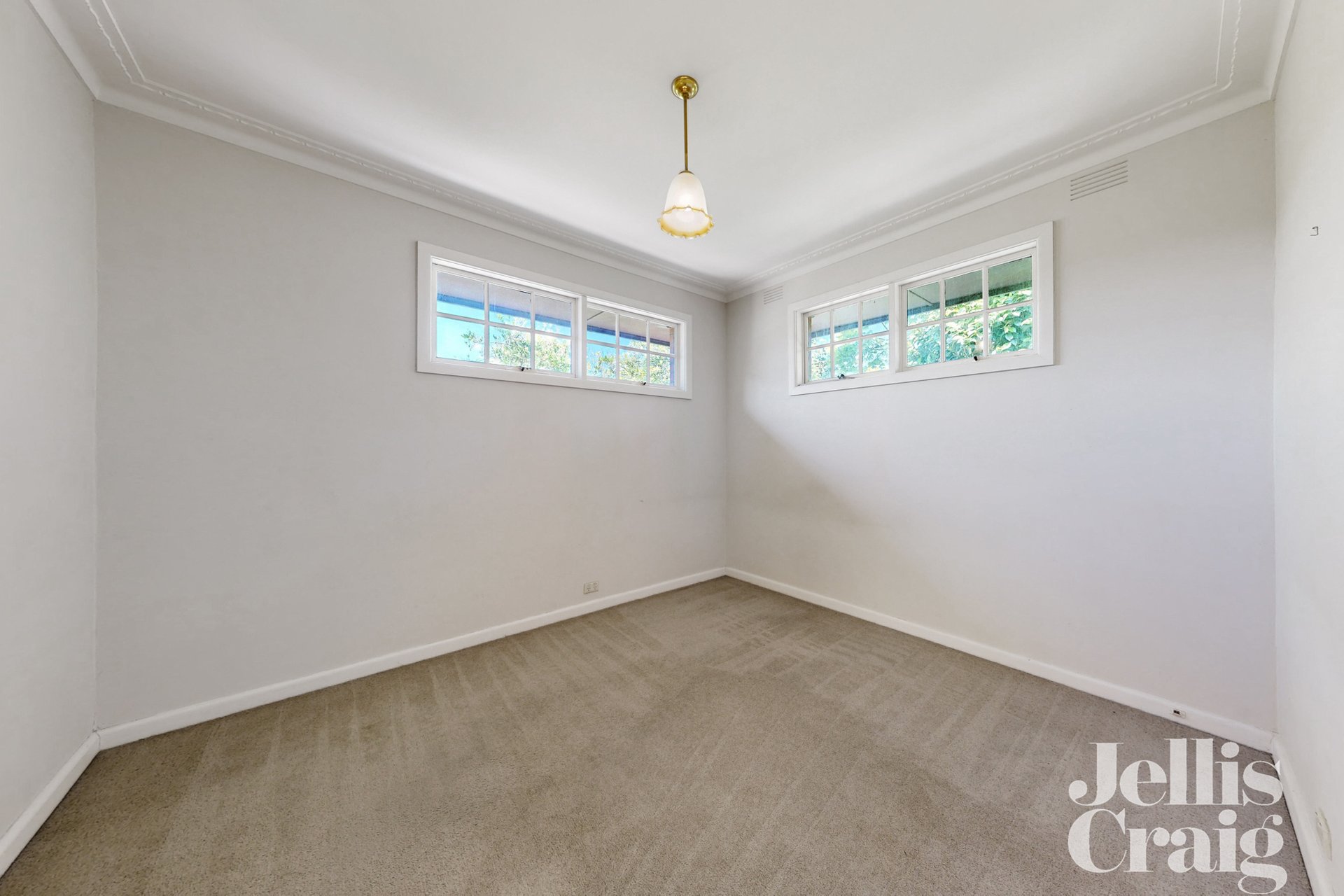 14 Kelvinside Street, Balwyn North image 9