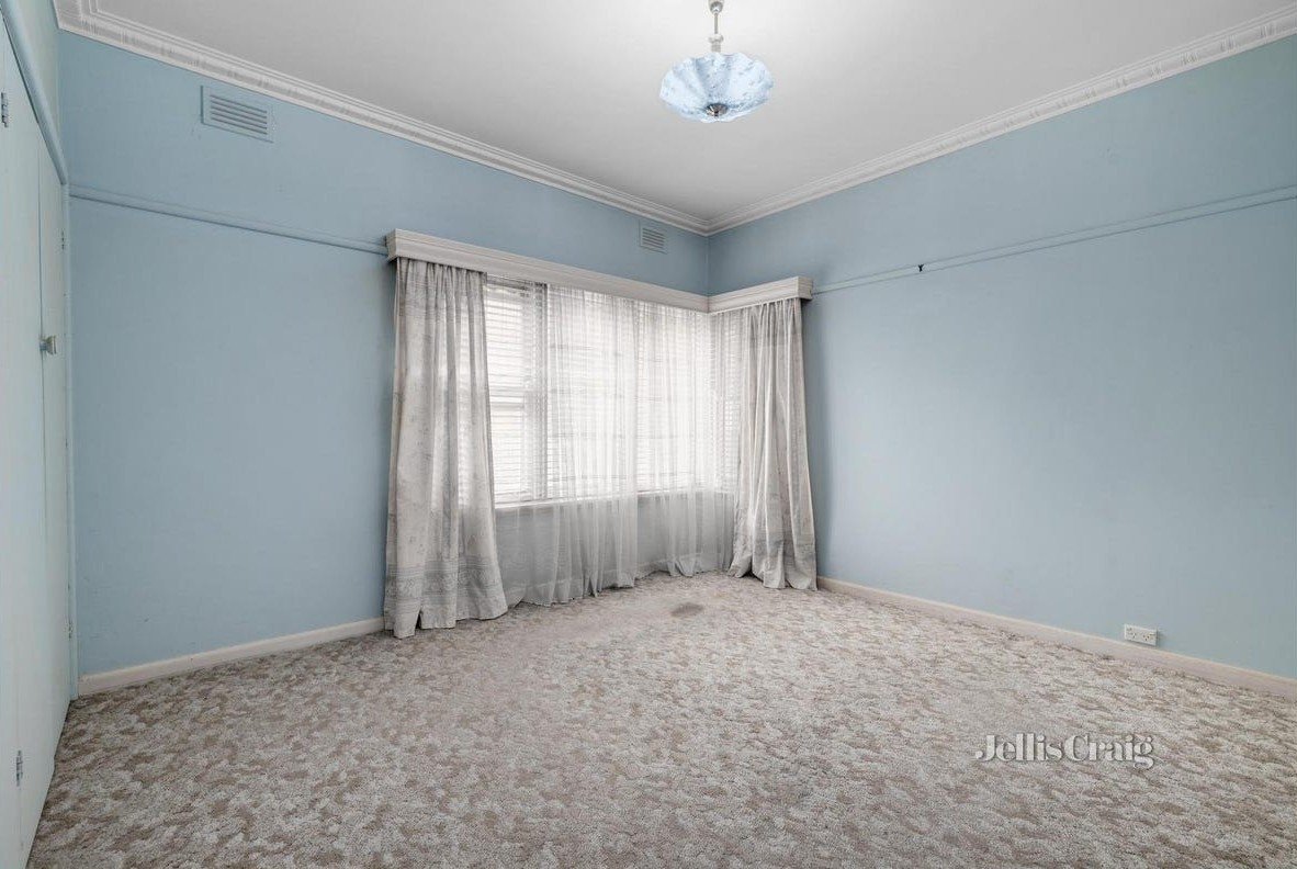 14 Kemp Avenue, Mount&nbsp;Waverley image 4