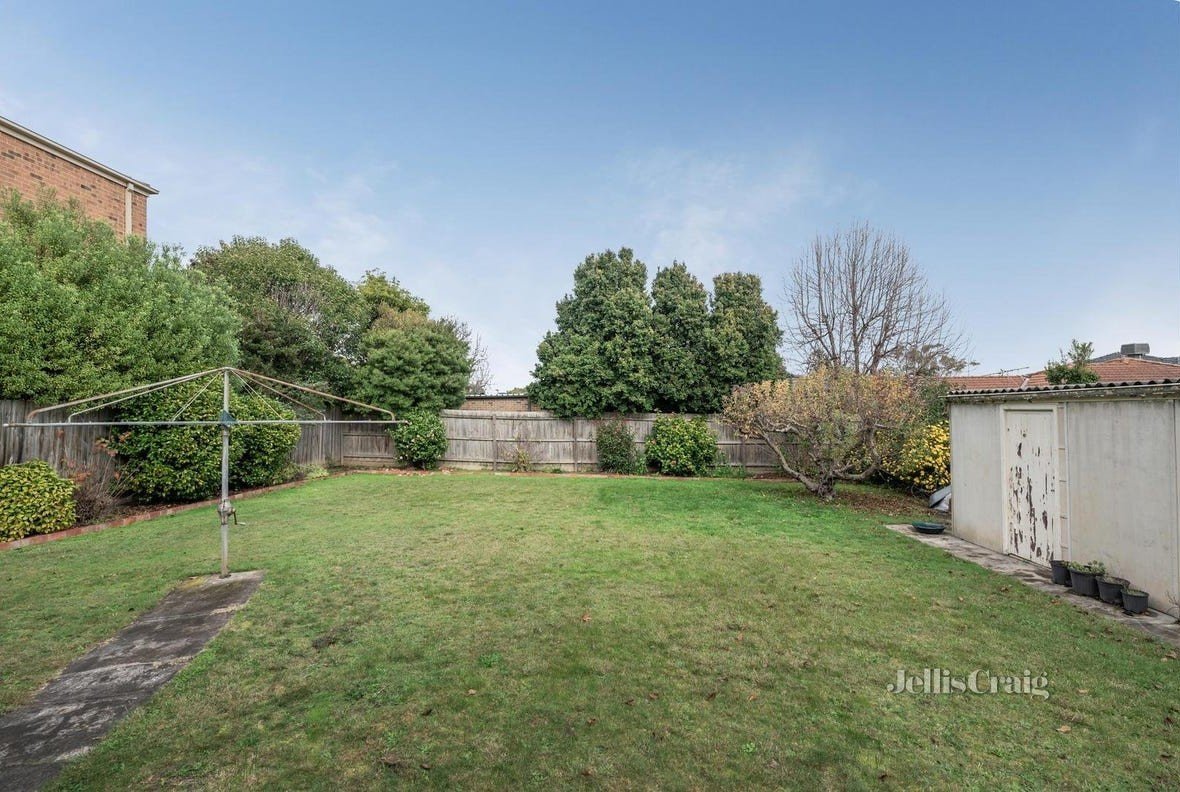 14 Kemp Avenue, Mount&nbsp;Waverley image 6