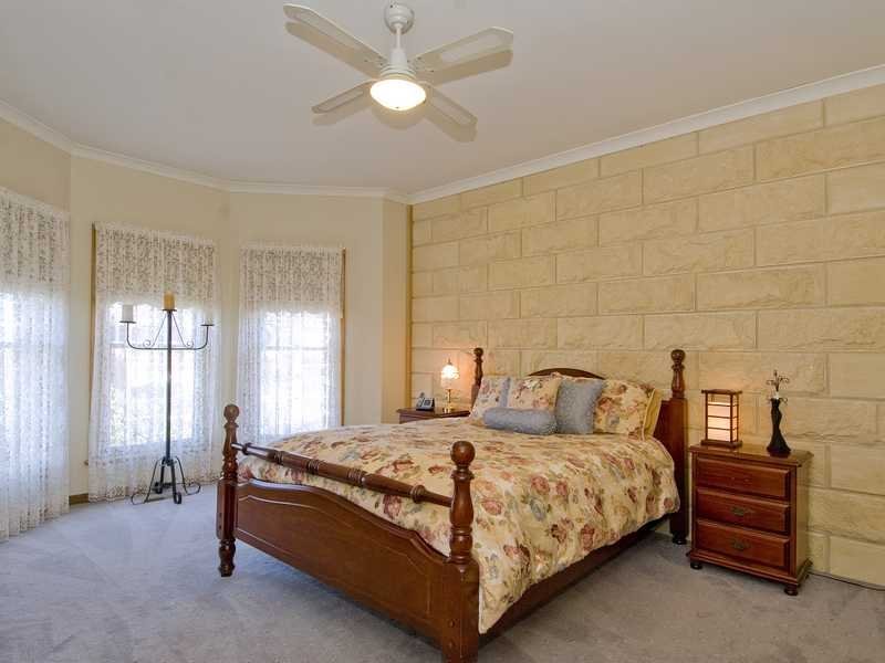 14 Kirami Court, Wandana Heights image 6