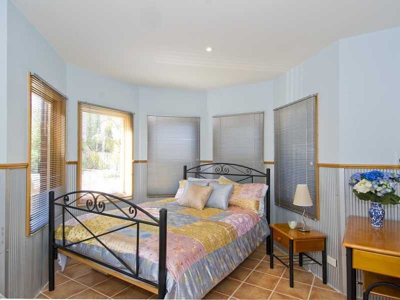 14 Kirami Court, Wandana Heights image 7