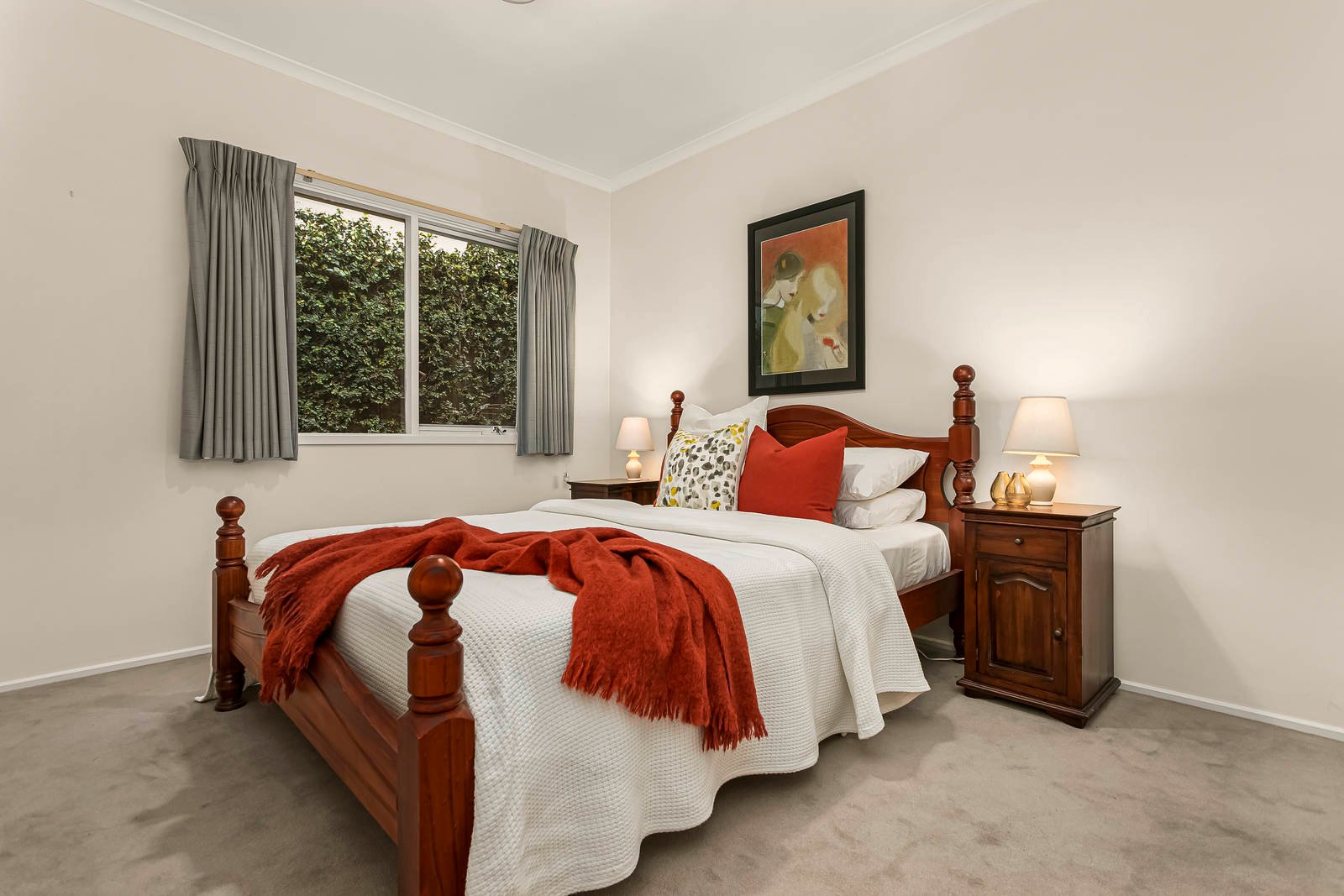 Property Gallery Thumbnail 9