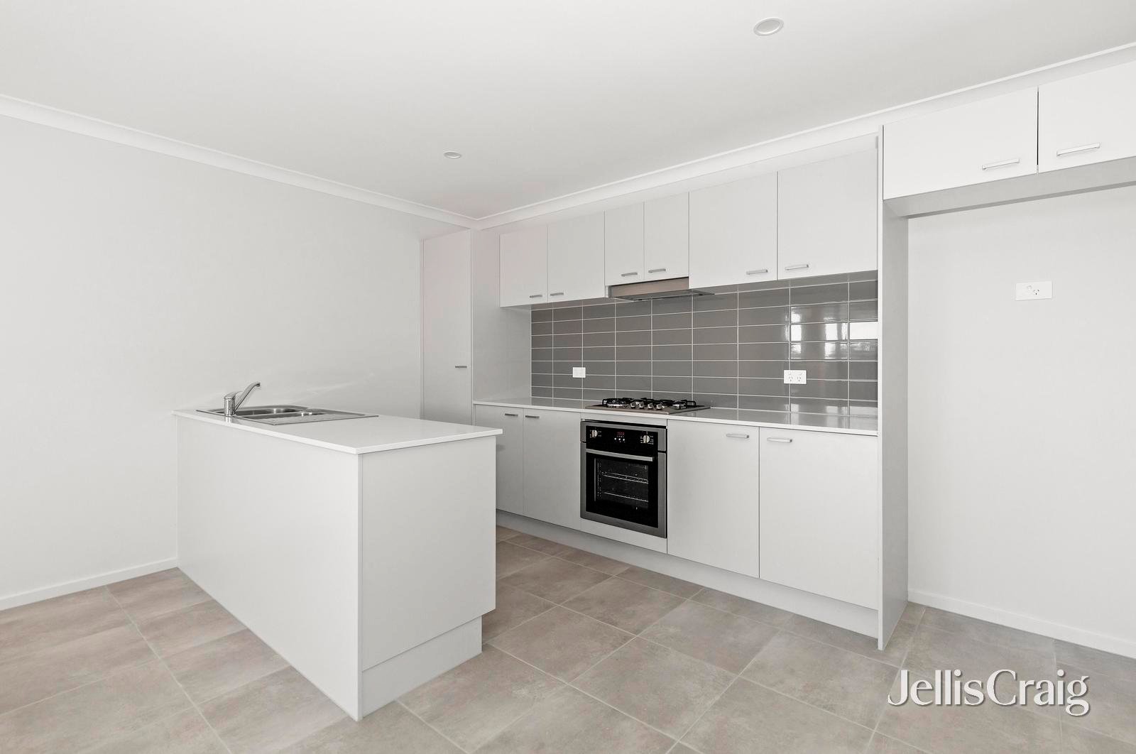 14 Kite Street, Winter&nbsp;Valley image 2