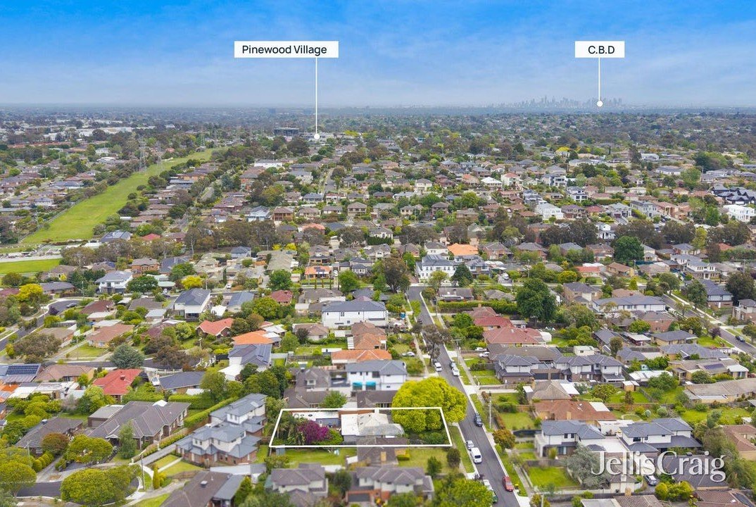 14 Kurrajong Avenue, Glen&nbsp;Waverley image 13