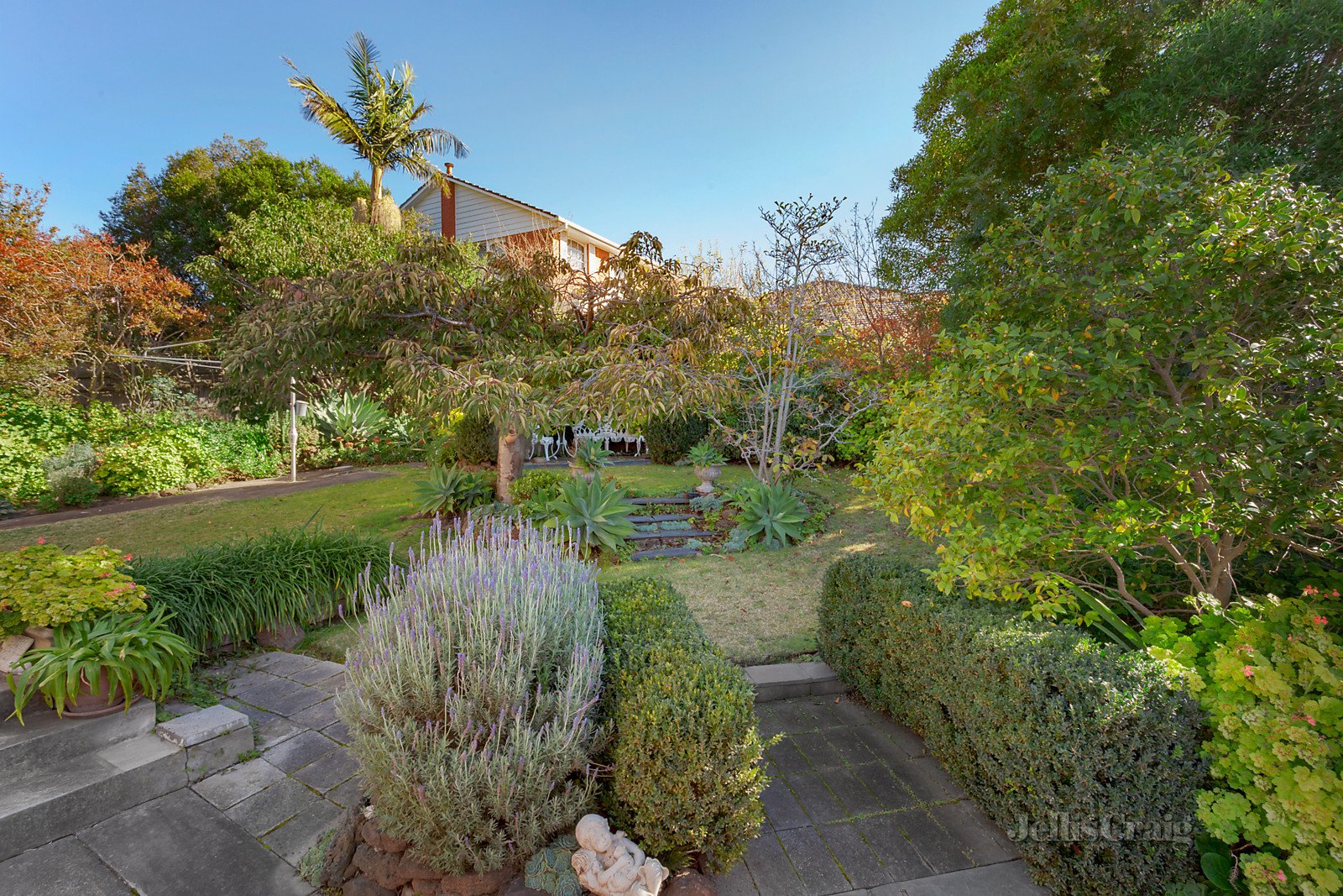 14 Larbert Avenue, Balwyn North image 9