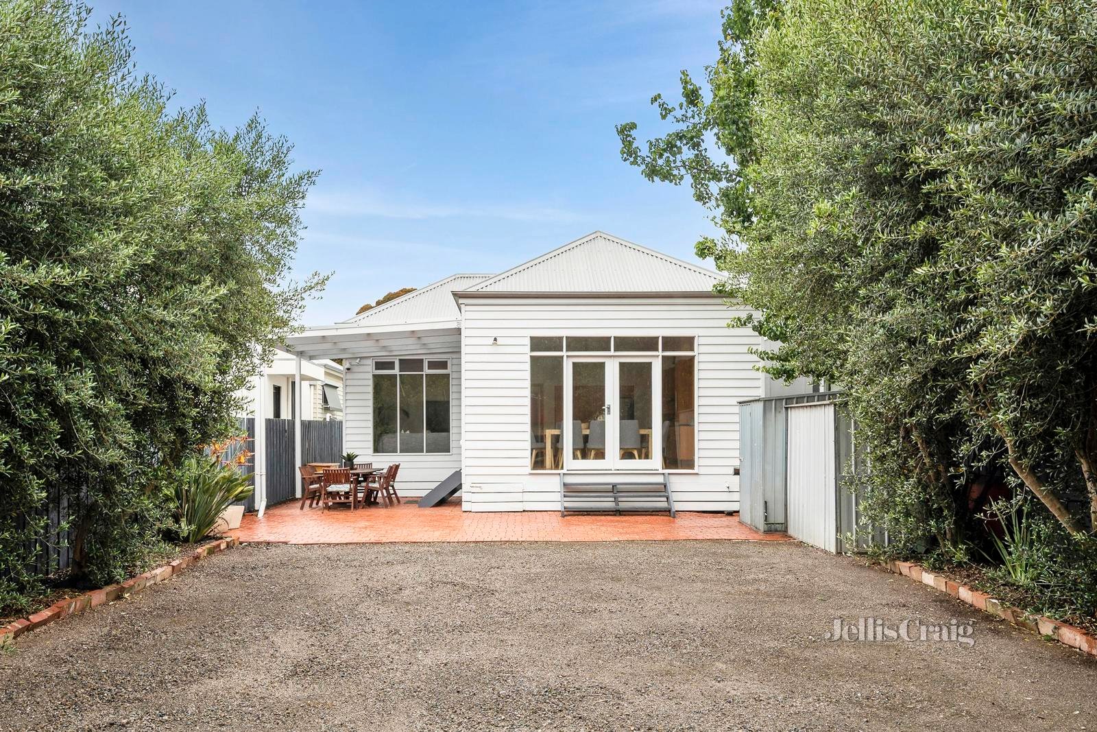 14 Lawton Avenue, Geelong&nbsp;West image 12