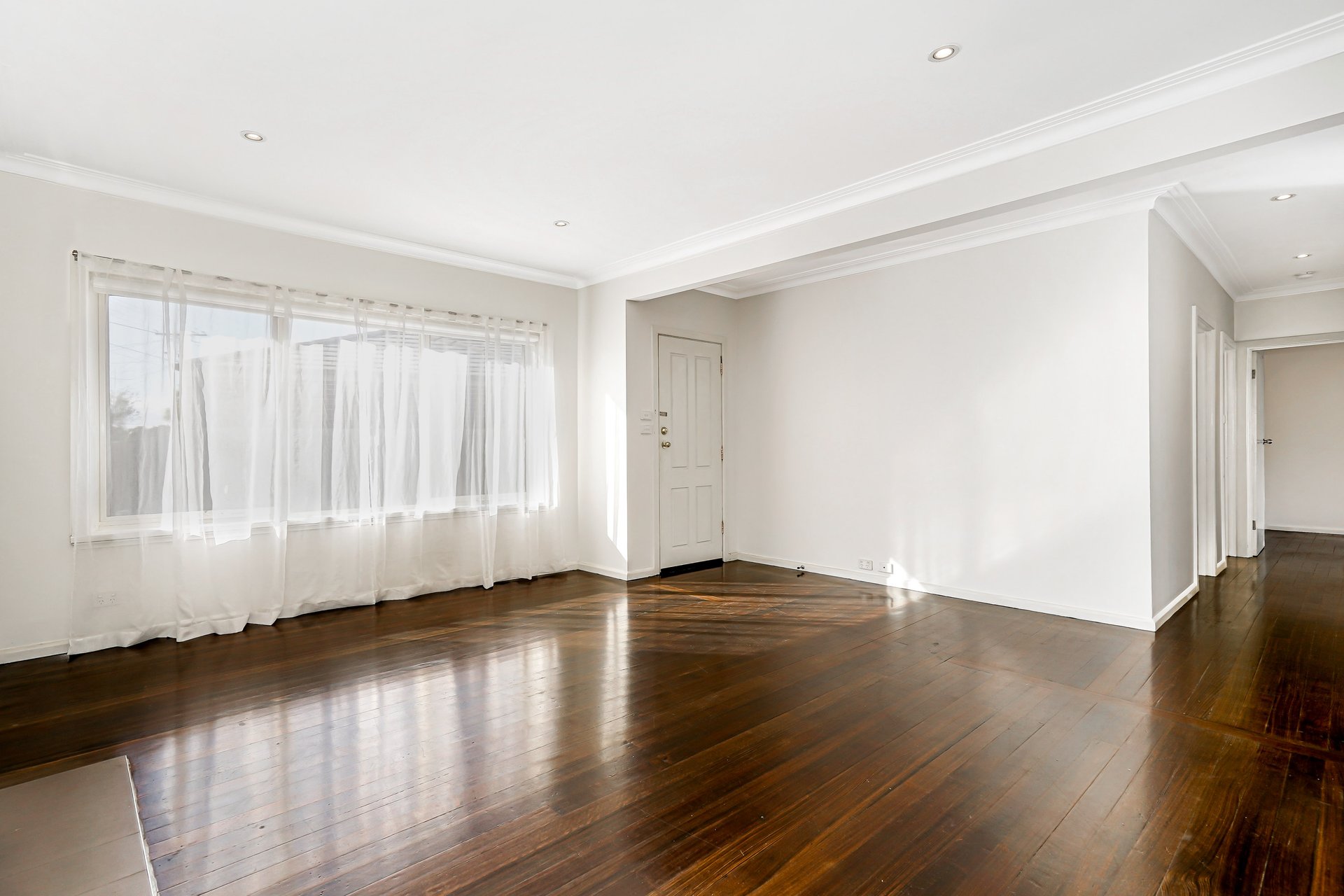 1/4 Lee Avenue, Springvale image 4