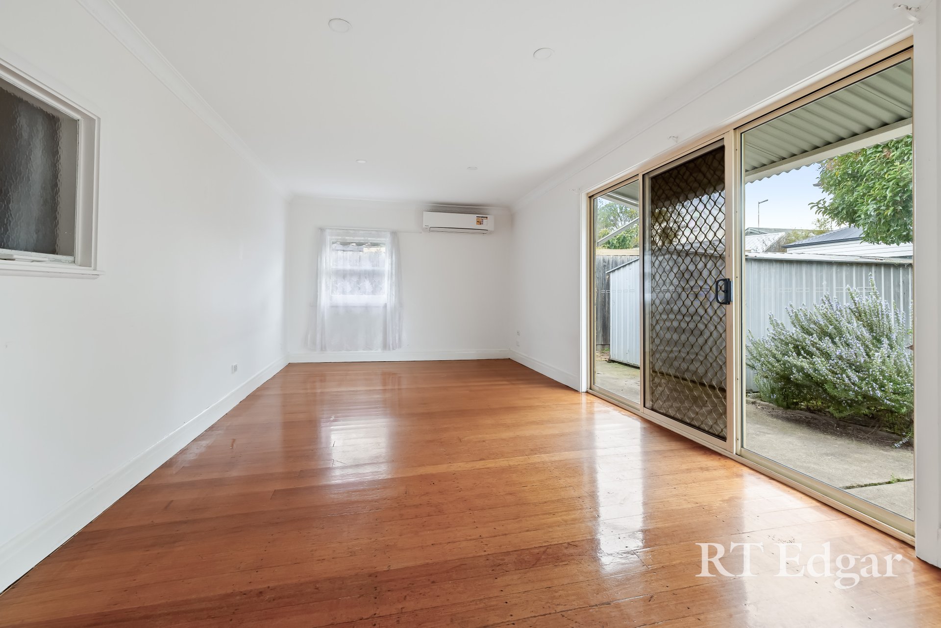 Property Gallery Thumbnail 2