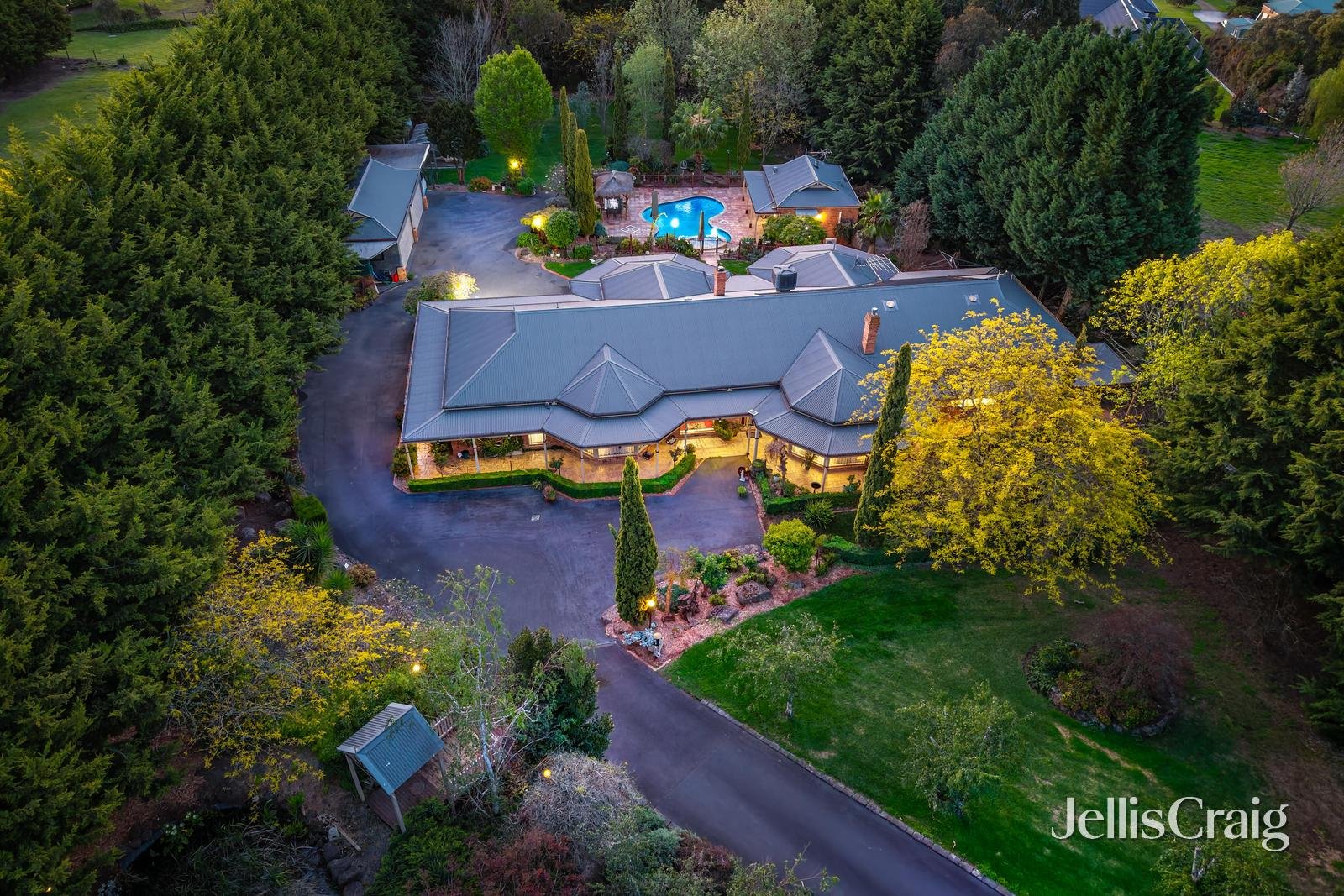 14 Lily Road, Lilydale image 5