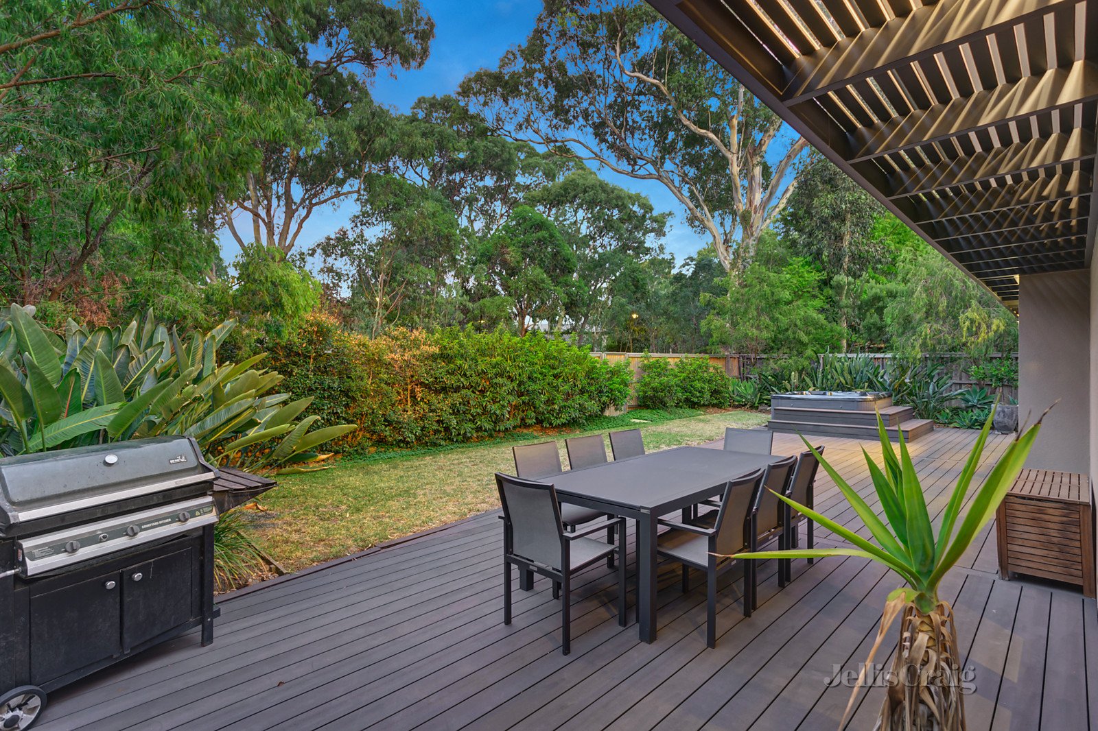 14 Linaker Drive, Macleod image 10