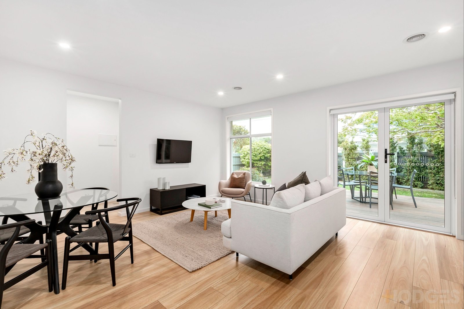 1 / 4 Linden Avenue Cheltenham