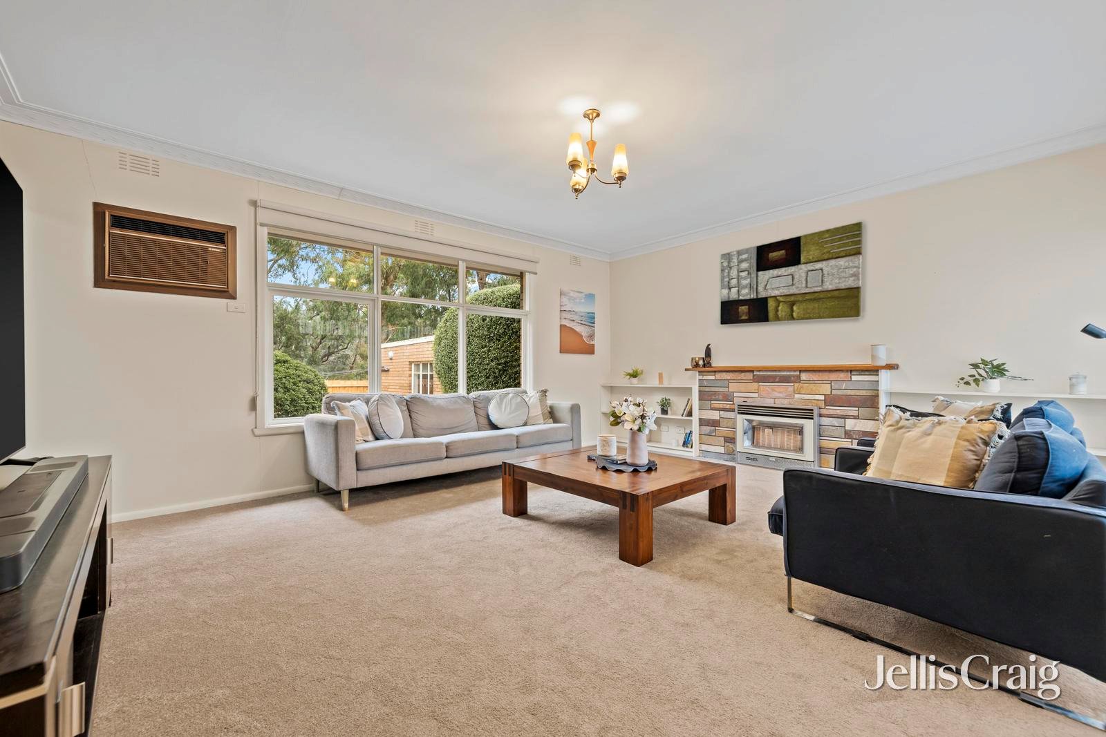 14 Lindisfarne Drive, Burwood&nbsp;East image 6