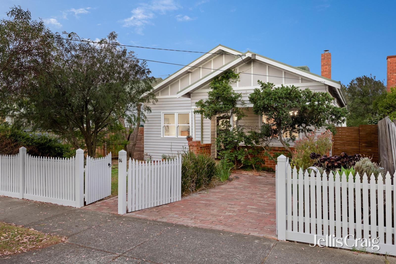 14 Linsey Street, Coburg image 1