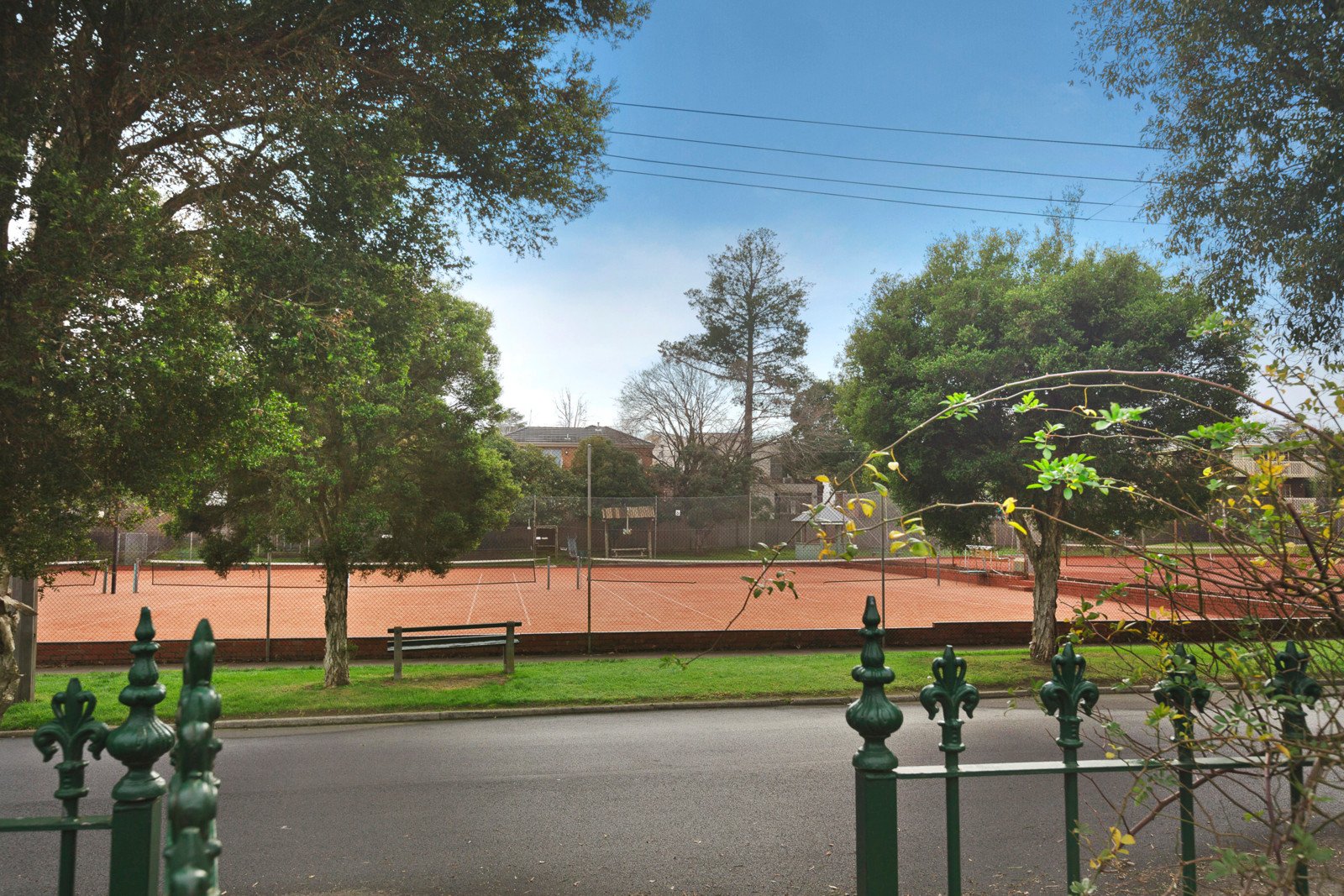 14 Lloyd Street, Balwyn North image 3