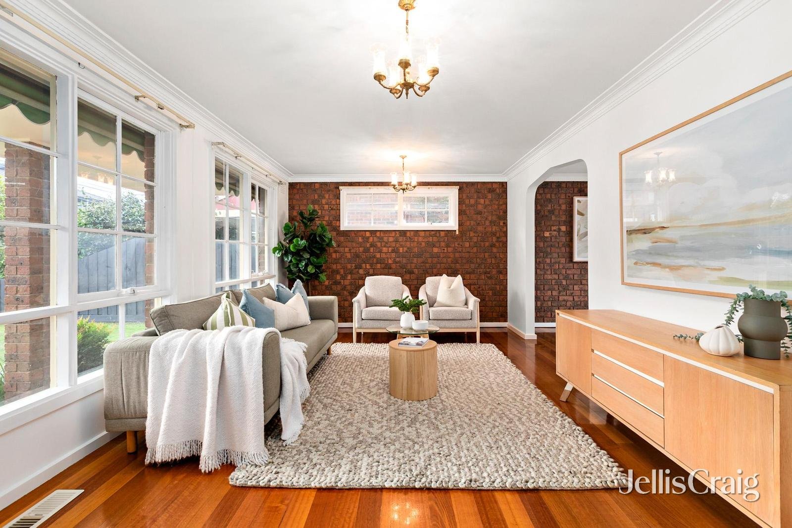 14 Logan Court, Mentone image 4