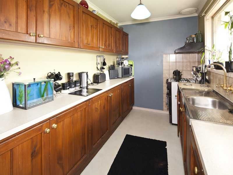 14 Lovell Court, Whittington image 4