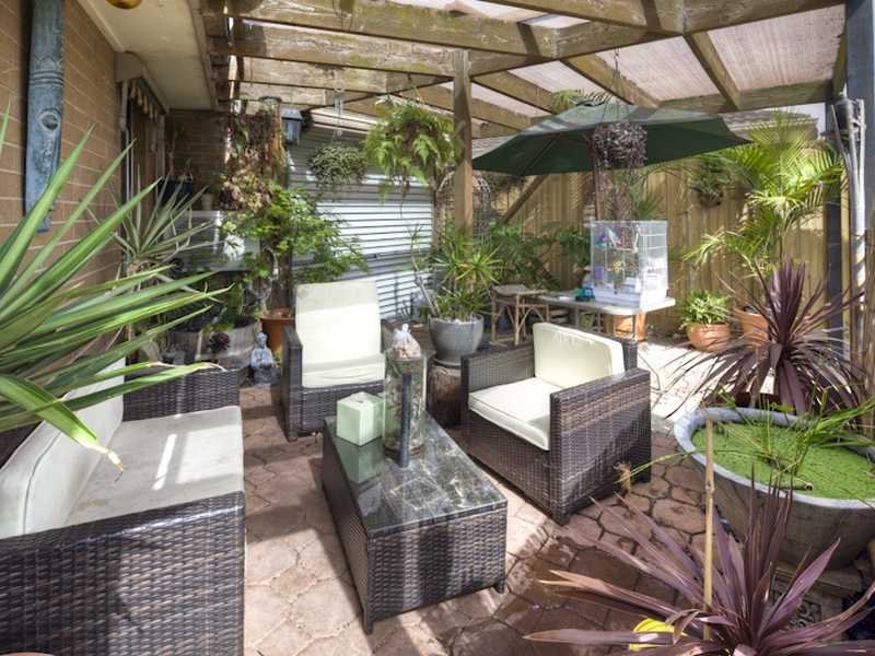 14 Lovell Court, Whittington image 12