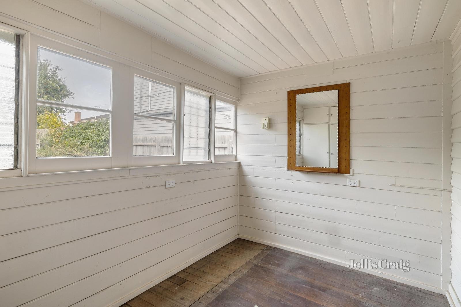 14 Lubrano Street, Brighton East image 7