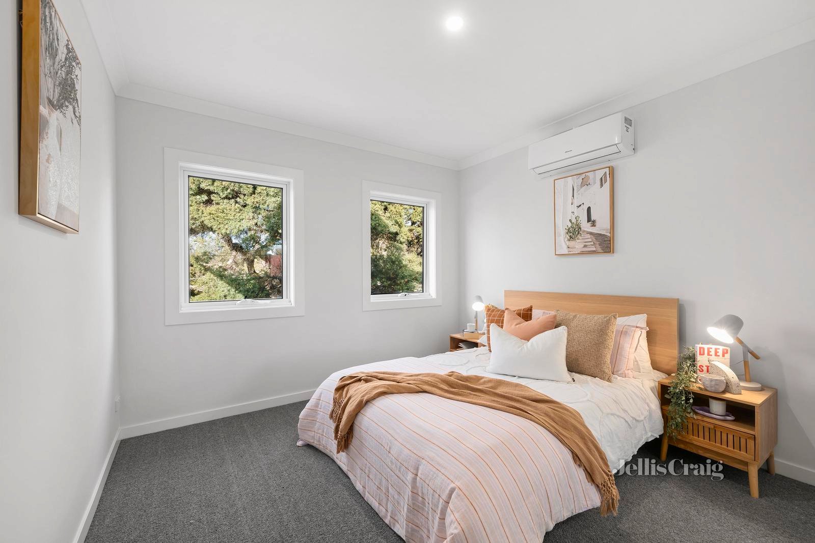 14 Lucille Avenue, Croydon South image 10