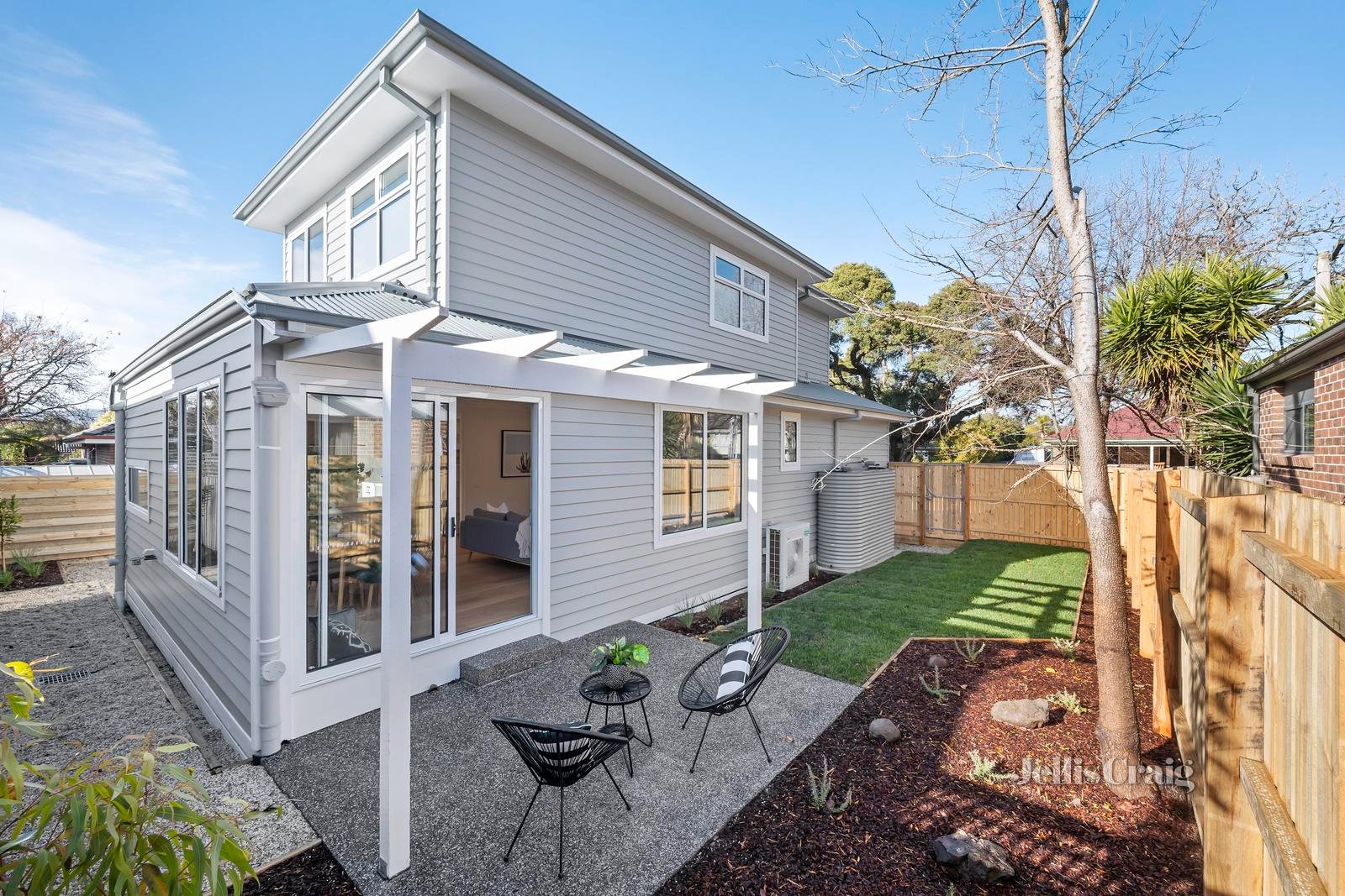 14 Lucille Avenue, Croydon South image 14
