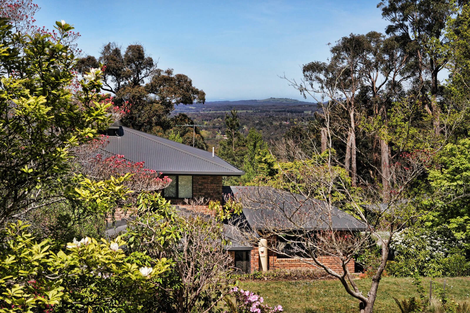 Property Gallery Thumbnail 28