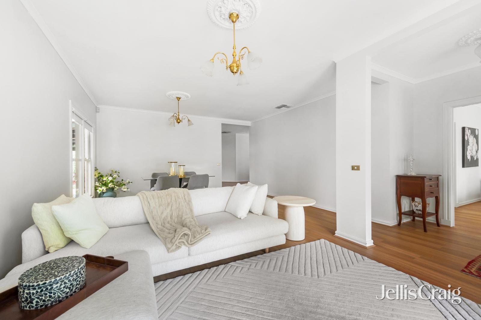 14 Mackie Road, Bentleigh East image 3
