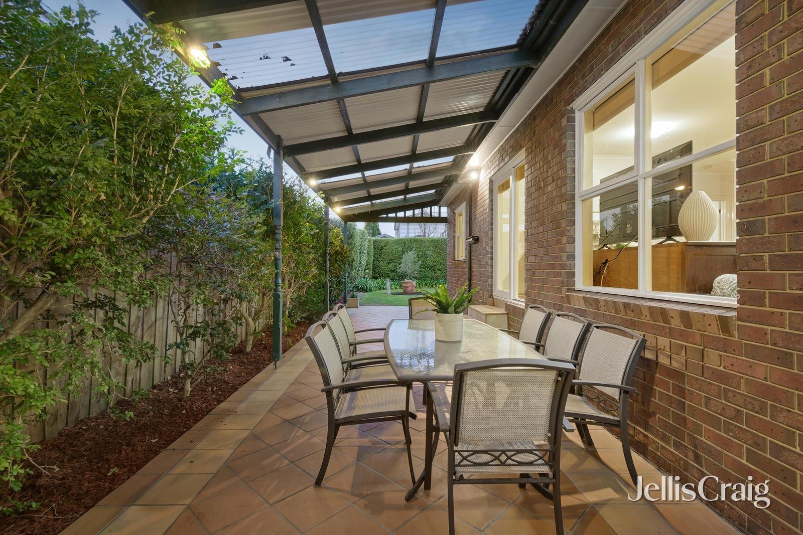 14 Mackie Road, Bentleigh East image 12