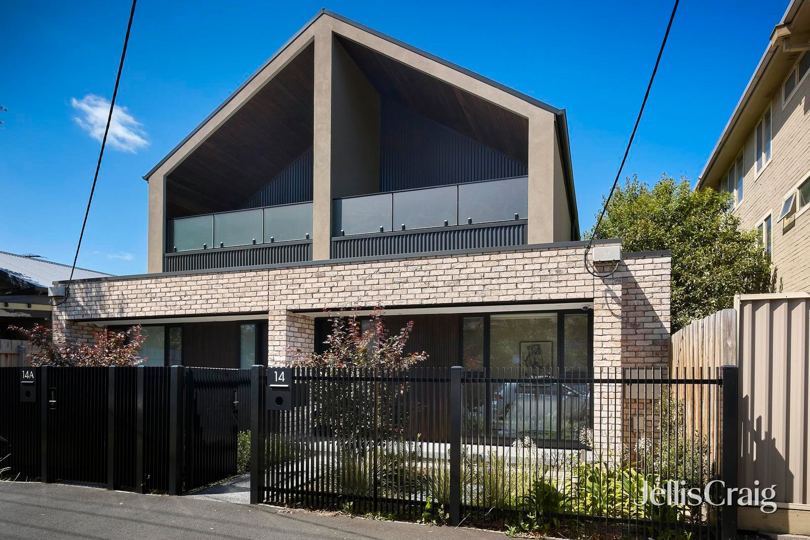 14 Madden Grove, Richmond image 1