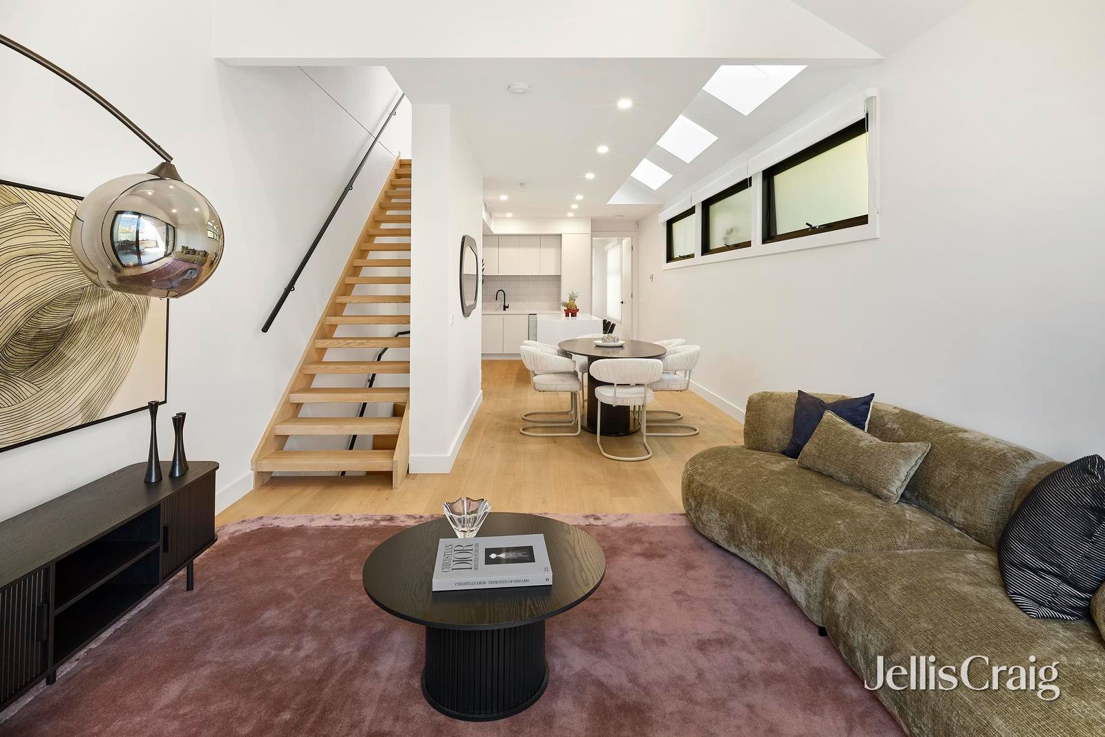 14 Madden Grove, Richmond image 3