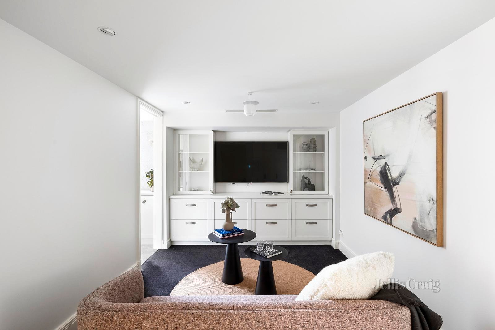 14 Madden Street, Albert Park image 9