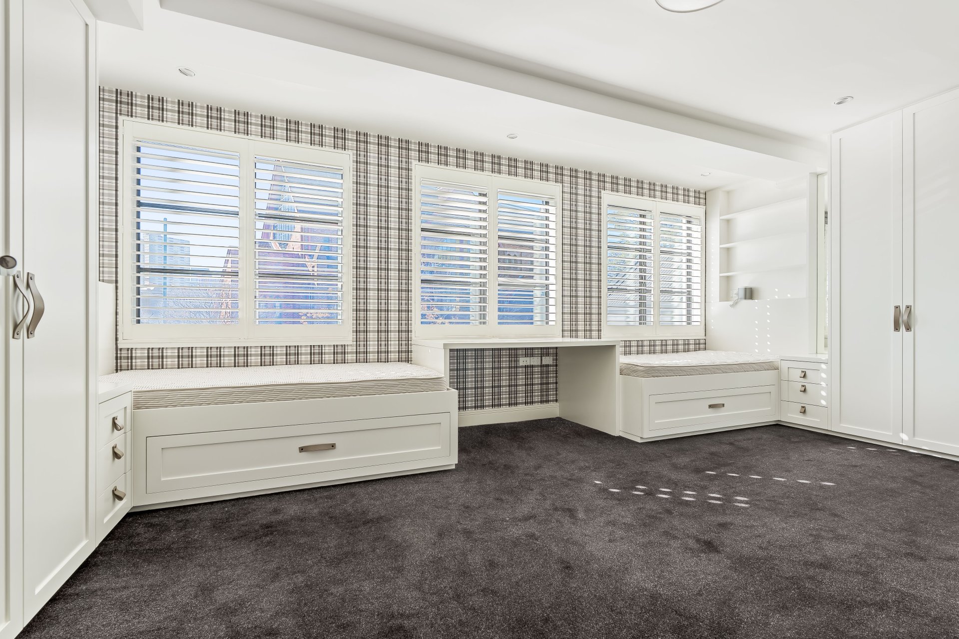 14 Madden Street, Albert Park image 6