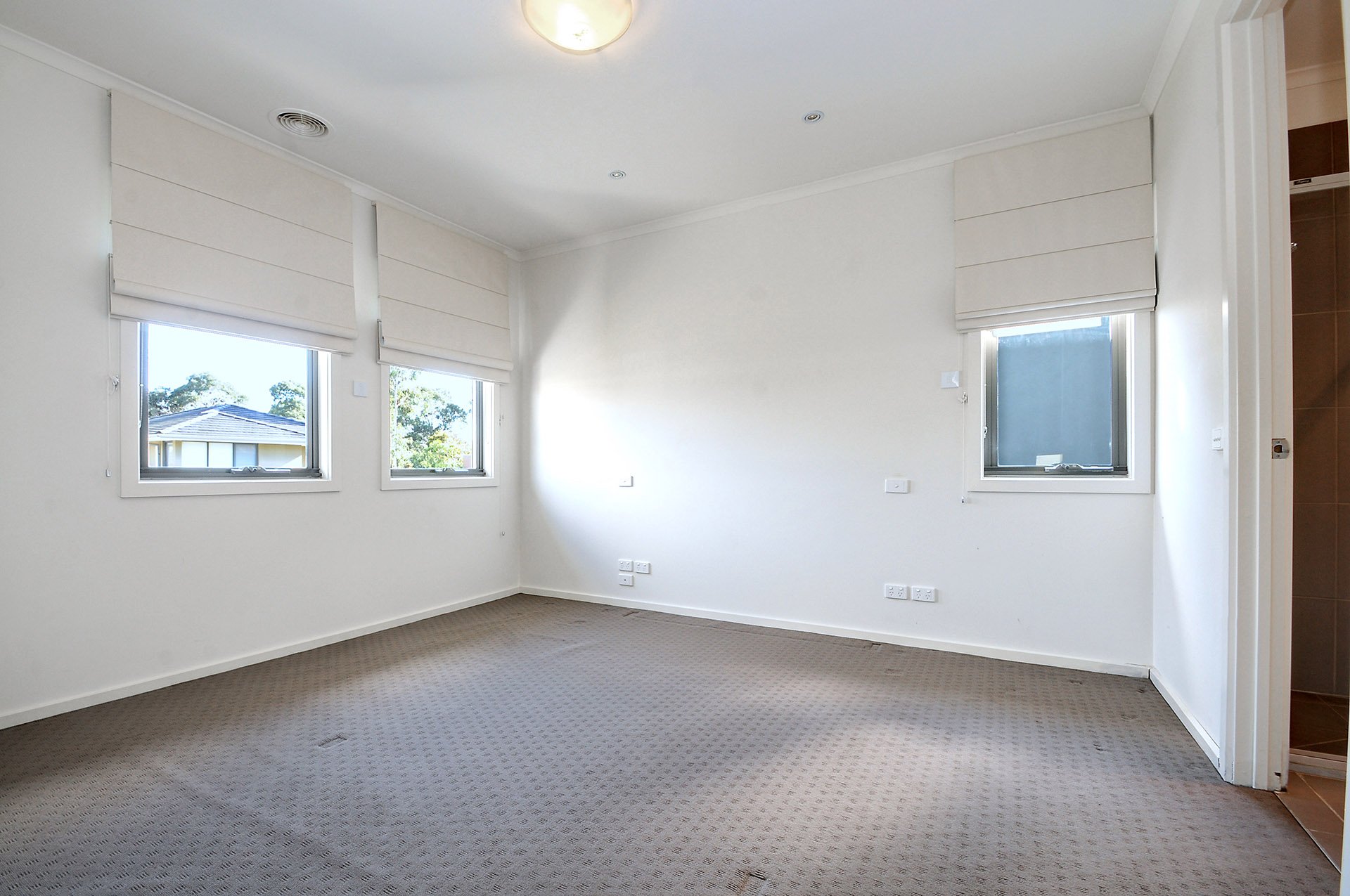 14 Magenta Court, Mount&nbsp;Waverley image 4