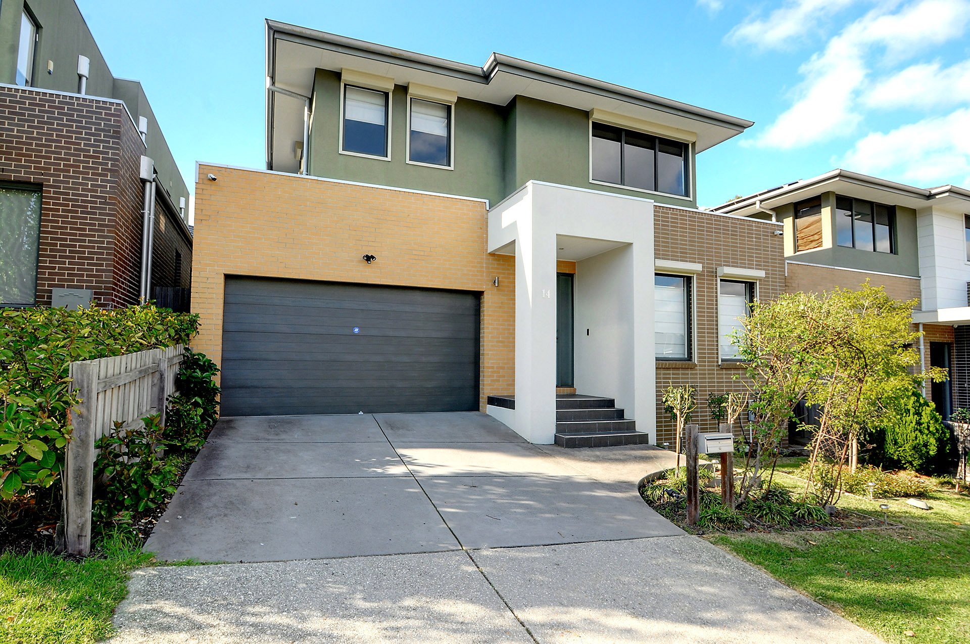 14 Magenta Court, Mount&nbsp;Waverley image 1