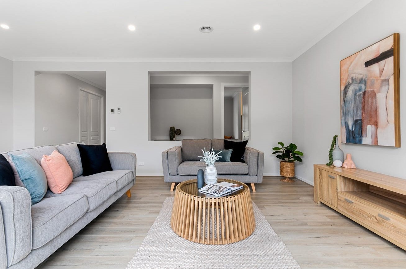 14 Malcolm Court, Croydon North image 2