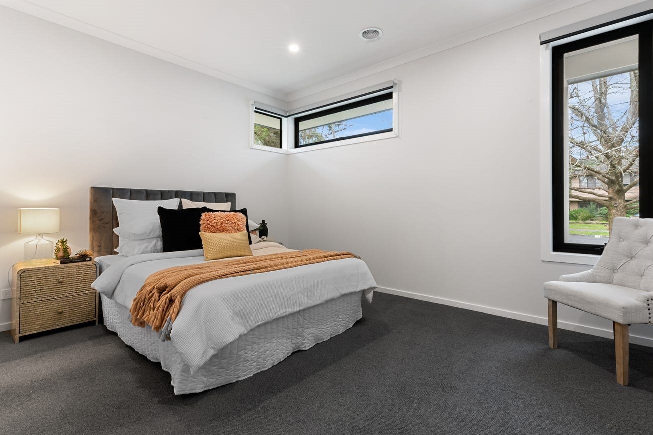 14 Malcolm Court, Croydon North image 6