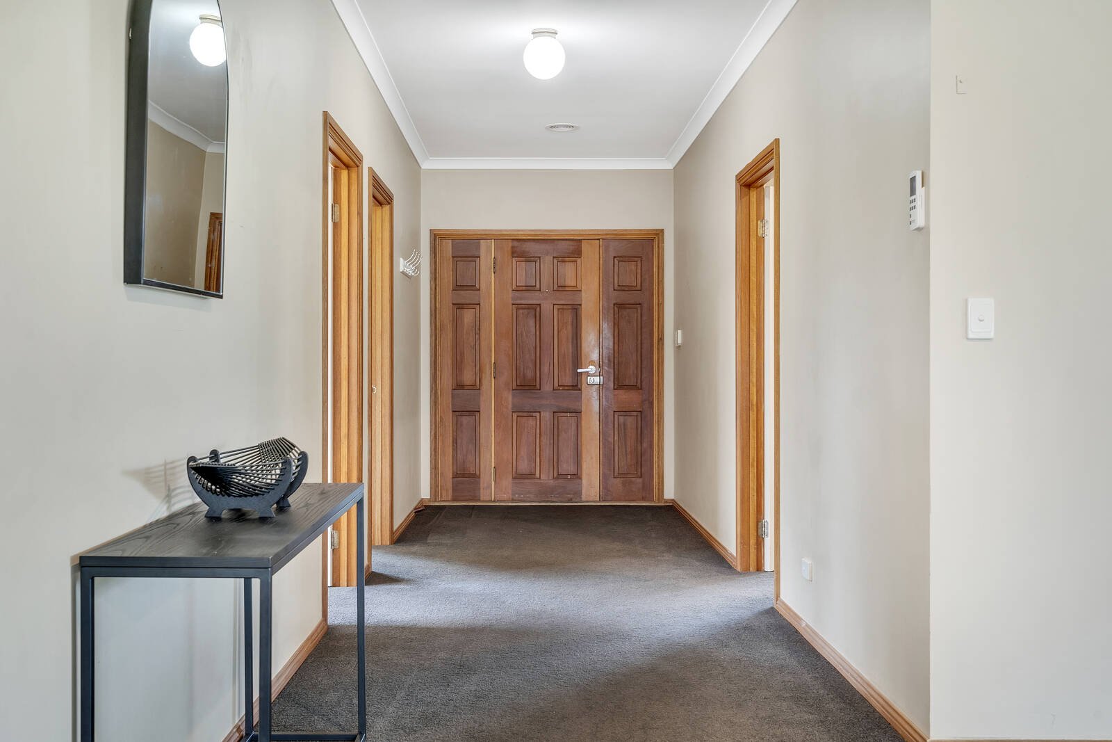 Property Gallery Thumbnail 3