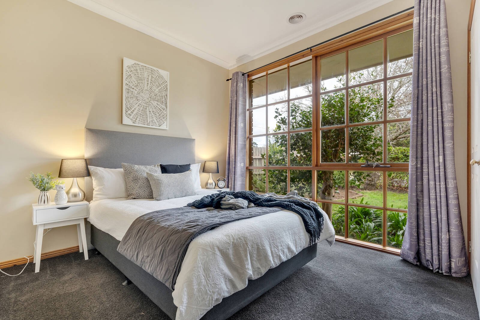 Property Gallery Thumbnail 12