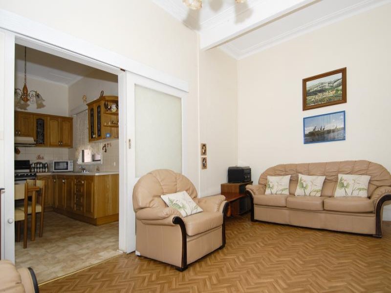 14 Margaret Street, Newtown image 5