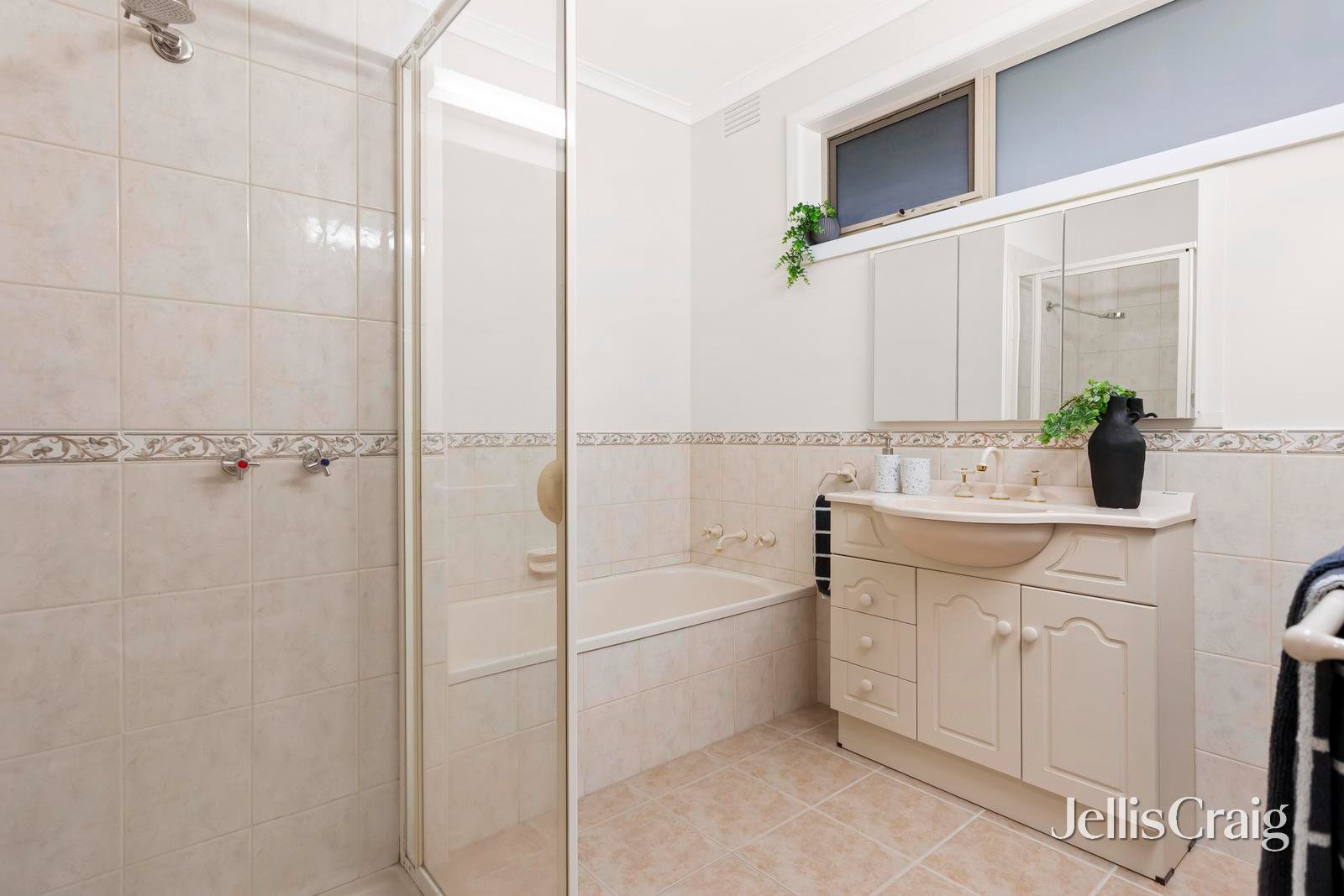 14 Marilyn Crescent, Ringwood image 7