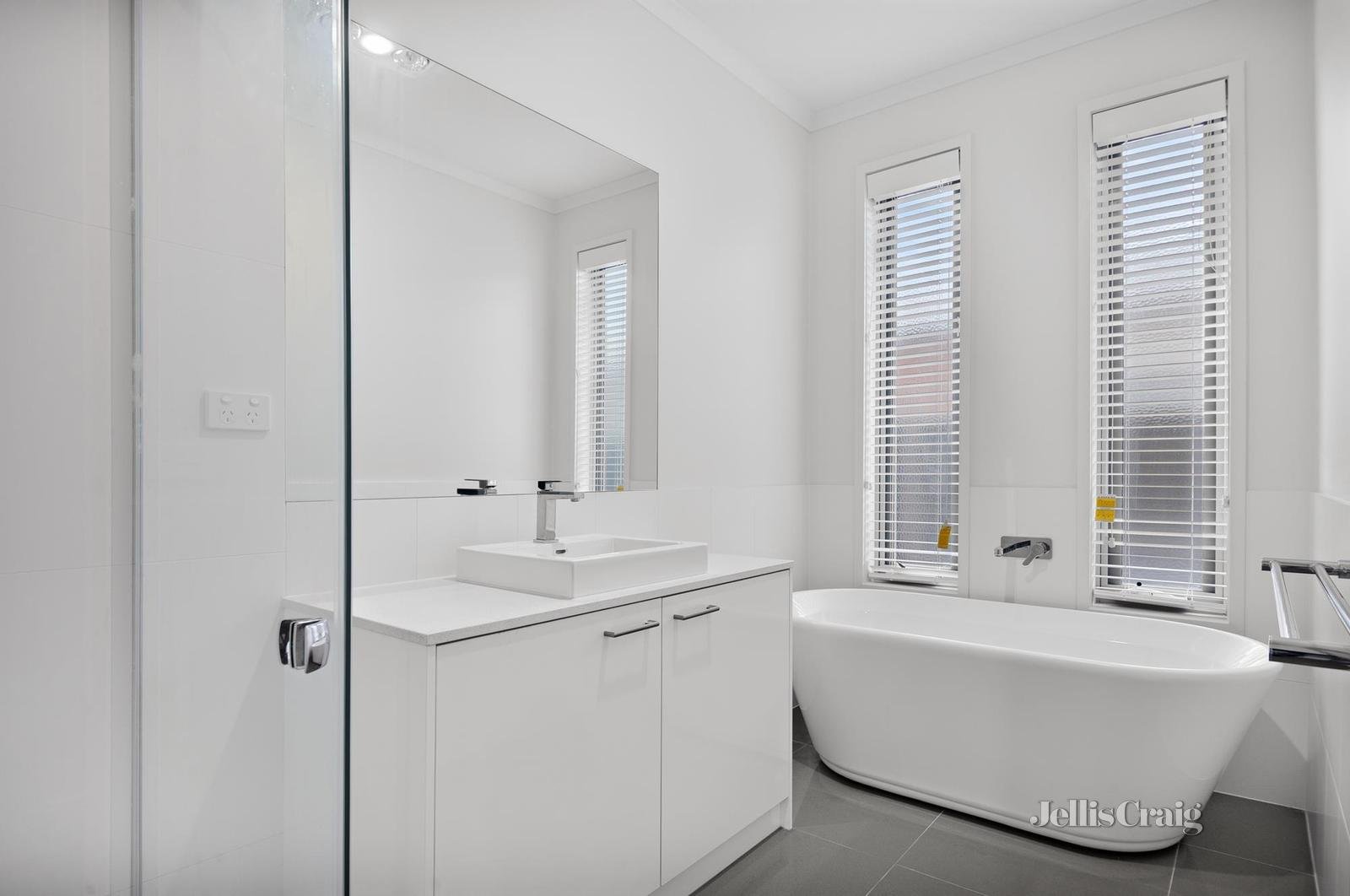 14 Marxsen Parade, Lucas image 9