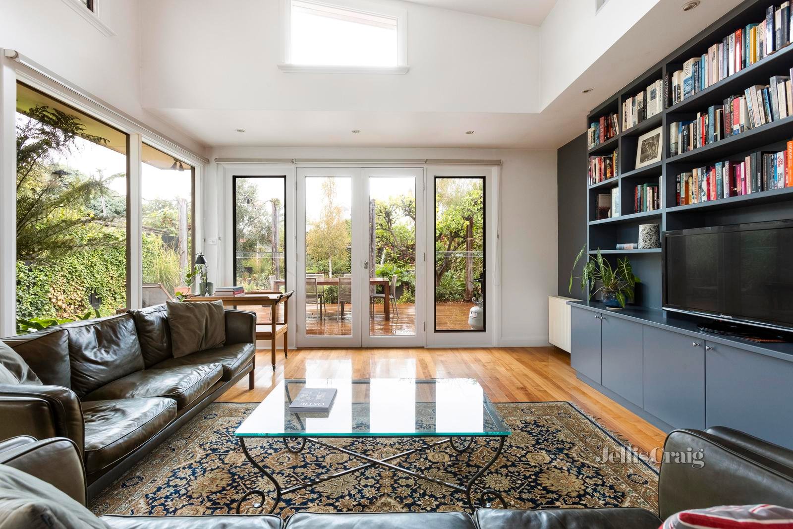 14 May Street, Fitzroy North image 6