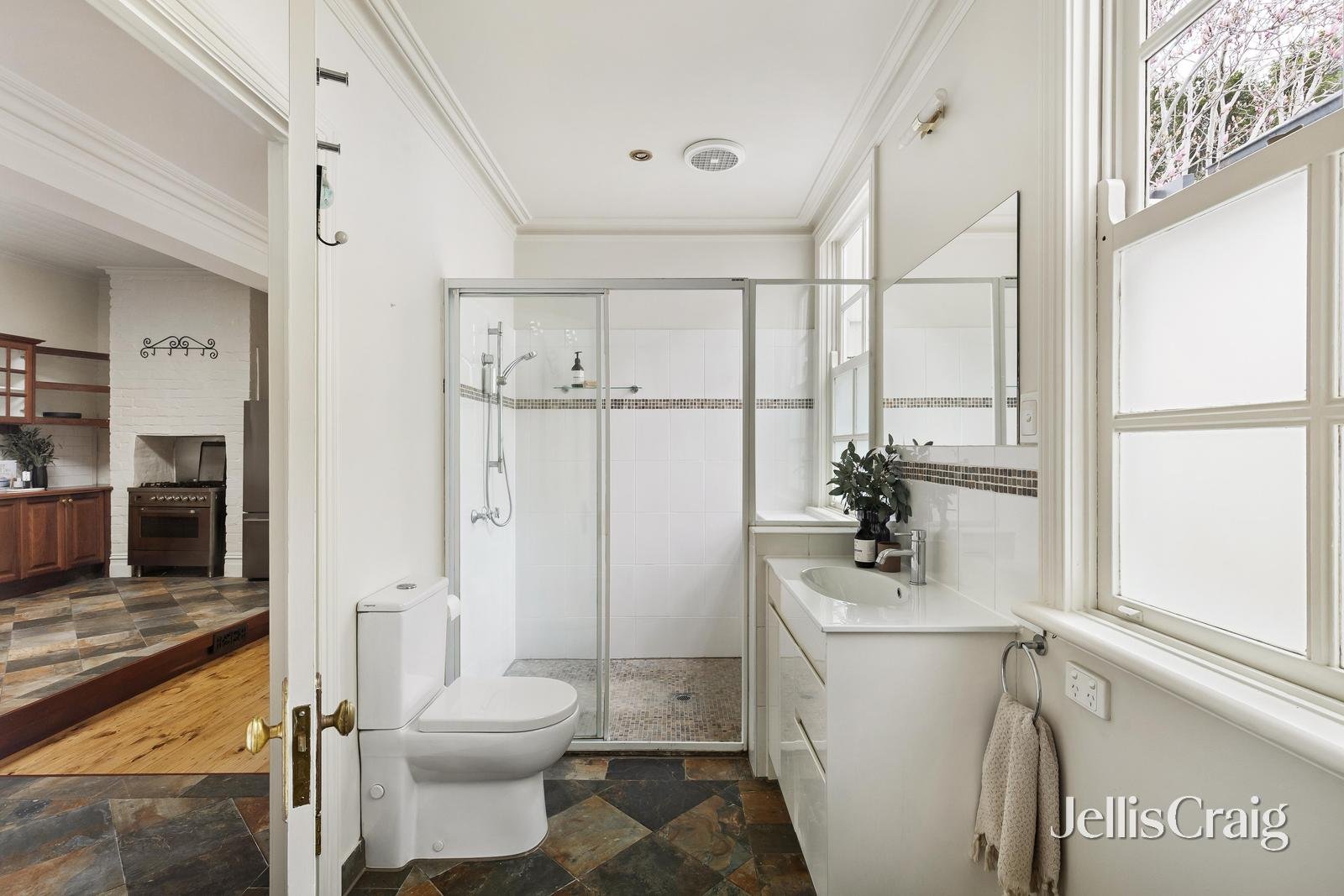 14 McCrae Mews, Richmond image 7