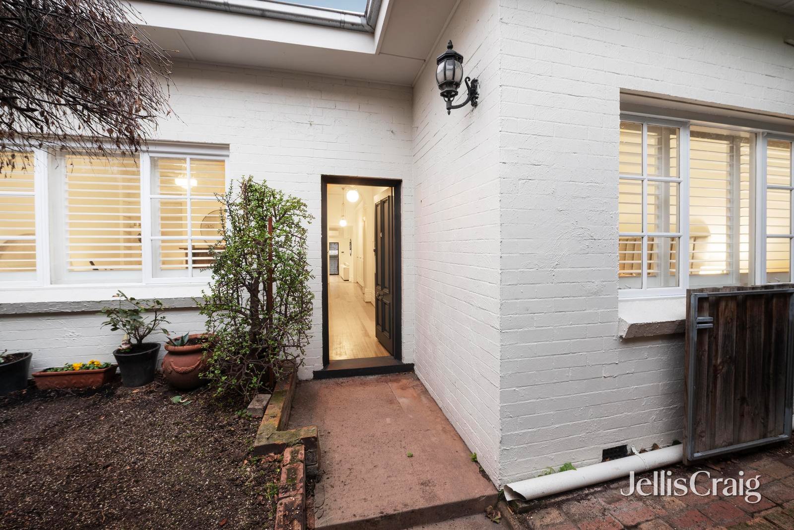 14 McCrae Mews, Richmond image 13