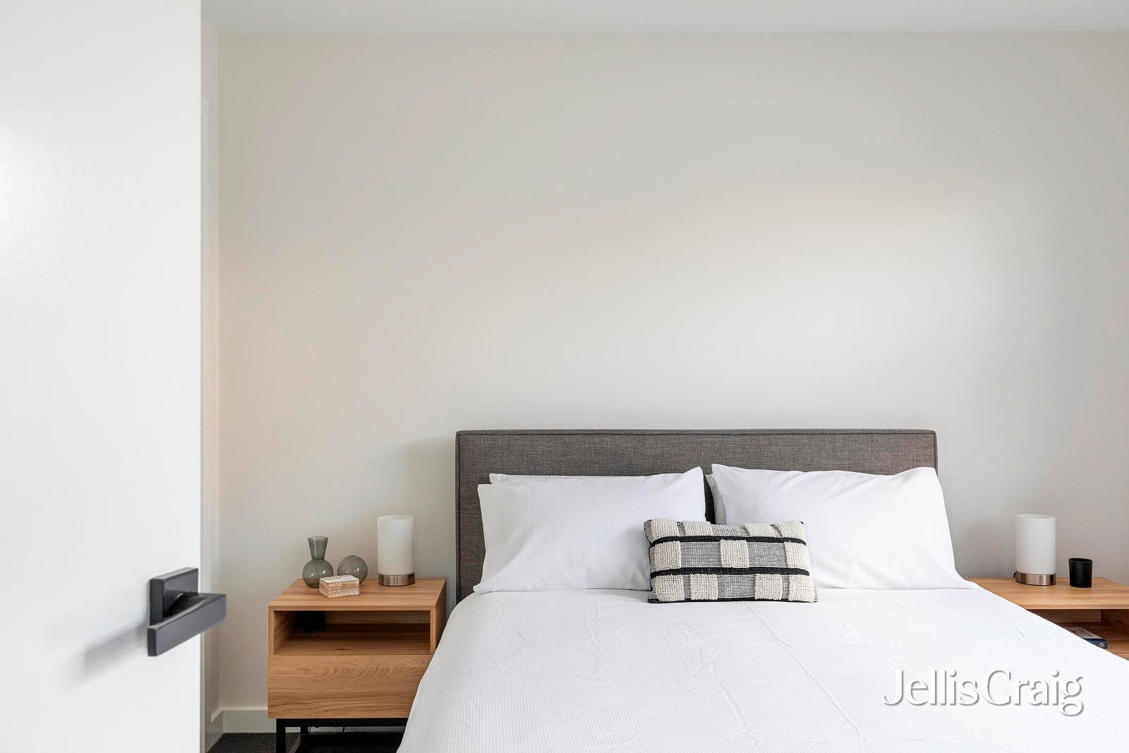 1/4 McKellar Street, Watsonia image 7