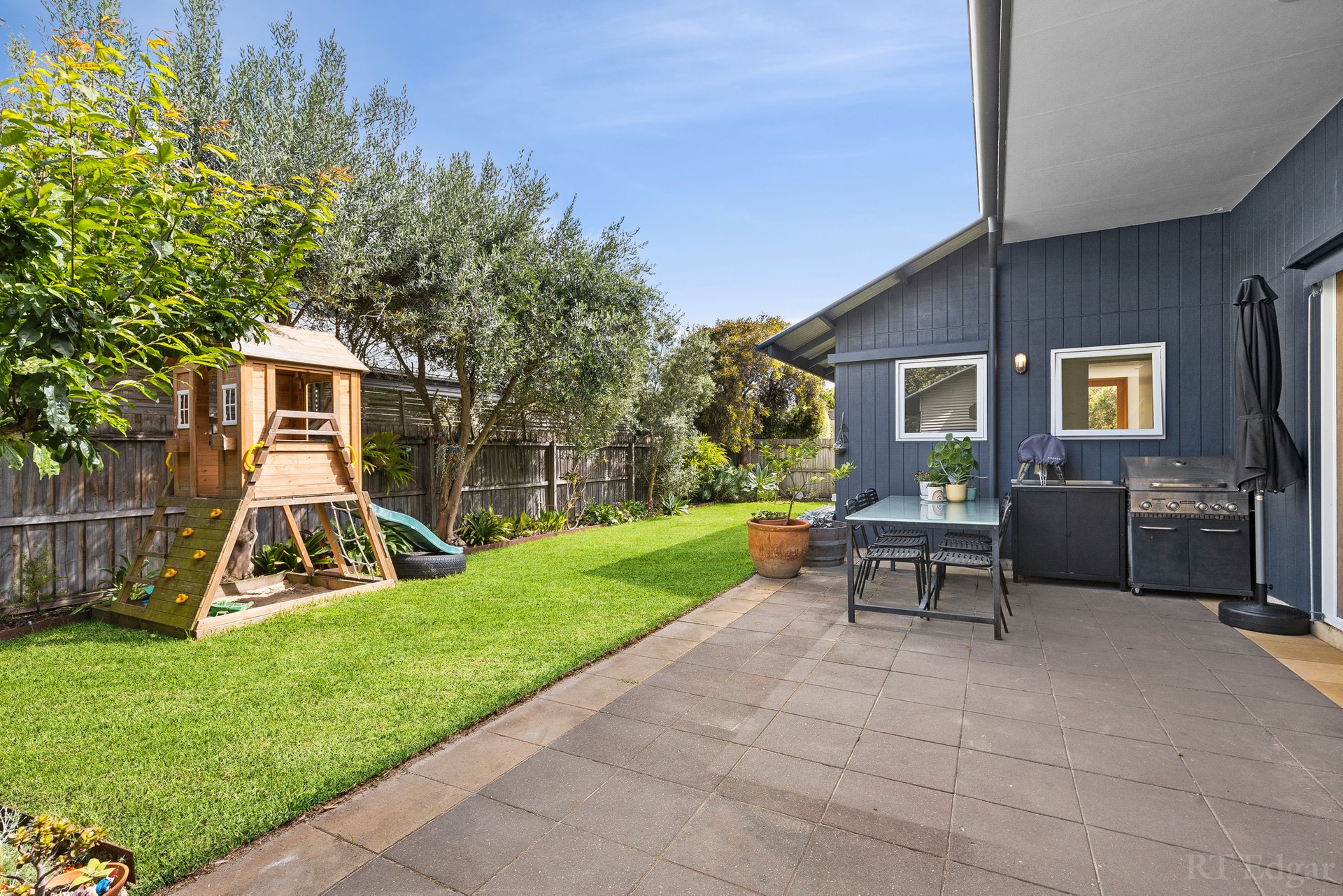 Property Gallery Thumbnail 5